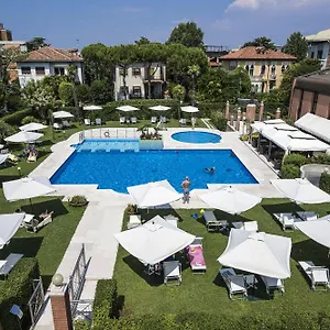 Marea Le Del Lido Resort